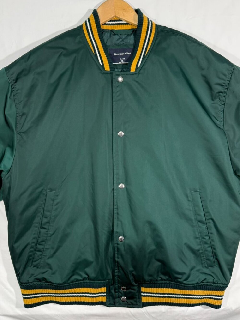 Abercrombie & Fitch Men’s XL Relaxed Varsity Bomber Jacket Green Yellow Quilted